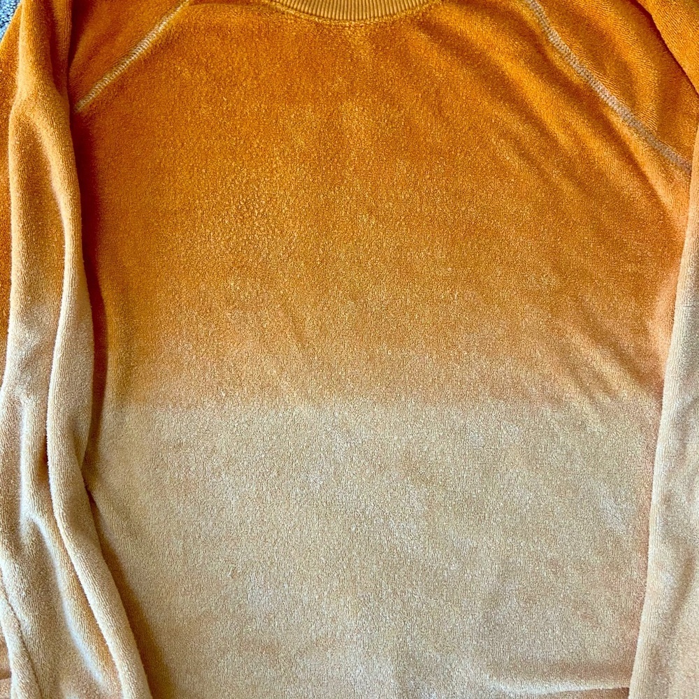 American Eagle xs orange ombré sweatshirt - Picture 2 of 4